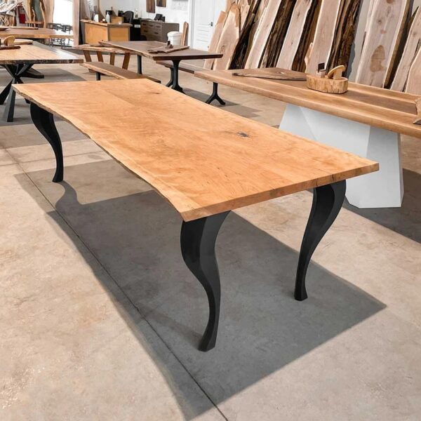 Priya table legs