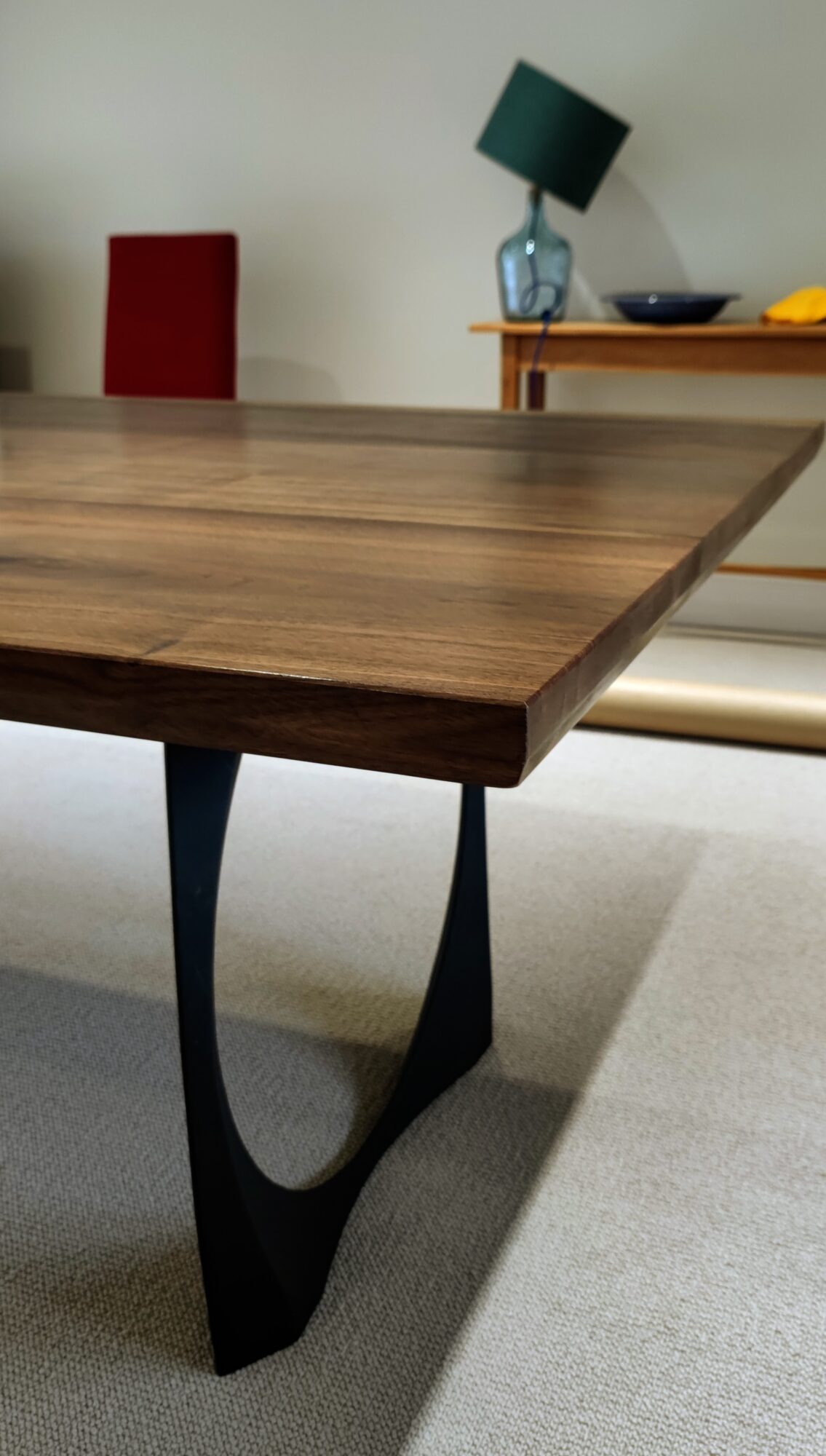 Walnut edge detail