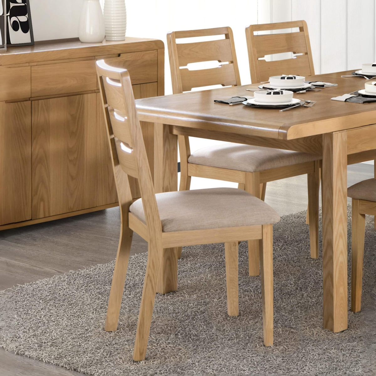 Arco dining chair in Oak